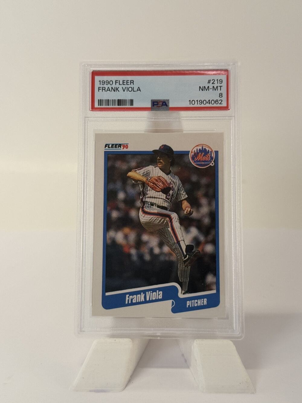 1990 Fleer #219 Frank Viola PSA 8 NM-MT